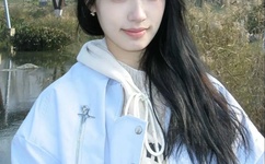 俄罗斯13一16泑女